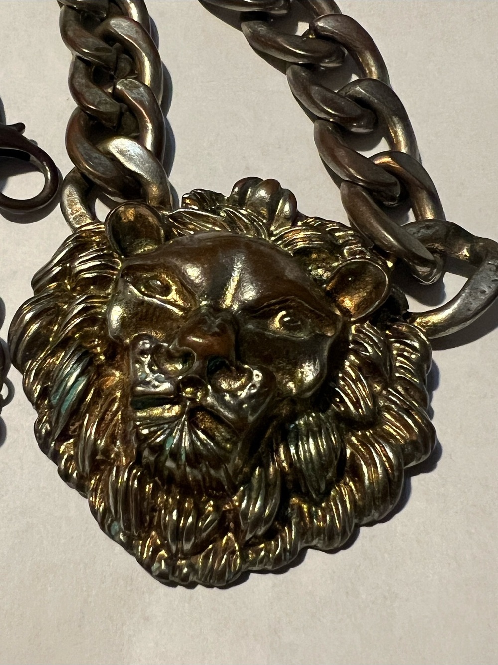 Vintage Gold-Tone Lion Head Chain Necklace